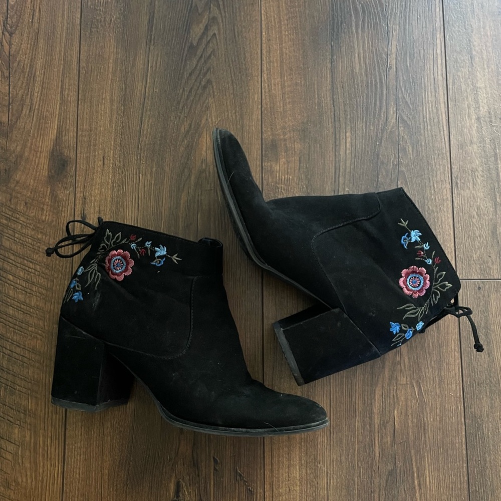 Suede Black Boots